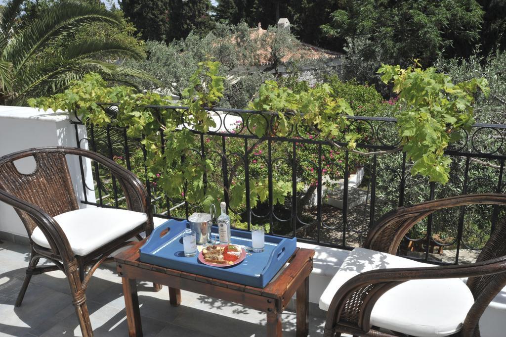 Villa Martha Spetses Town Номер фото