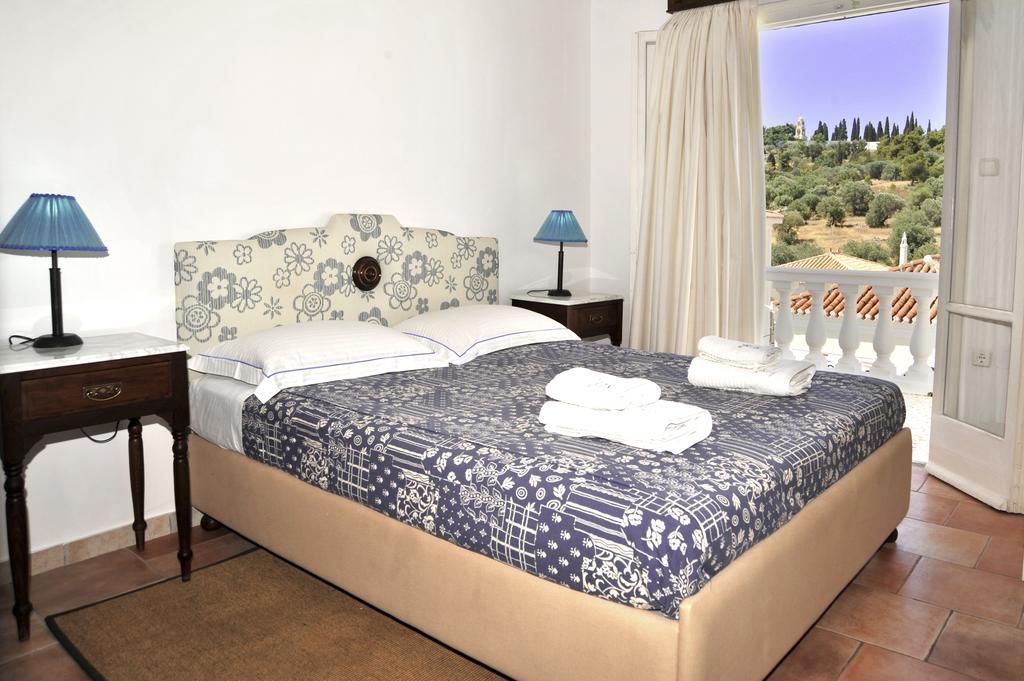 Villa Martha Spetses Town Номер фото